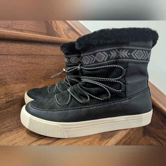 TOMS Alpine Winter Boots In Black, womens Size 7 - Picture 9 of 12